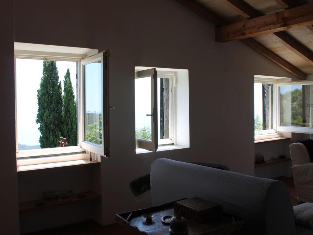 Cottage La Casa Del Pittore Reggimonti Экстерьер фото