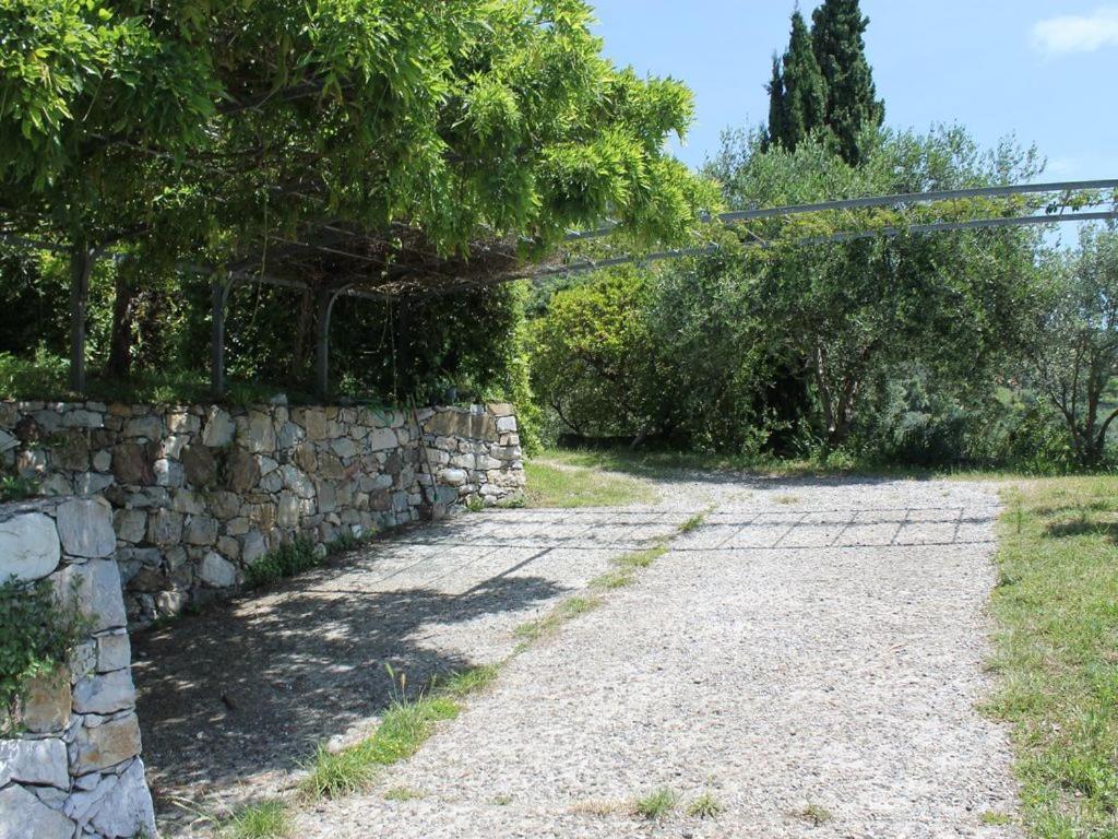 Cottage La Casa Del Pittore Reggimonti Экстерьер фото