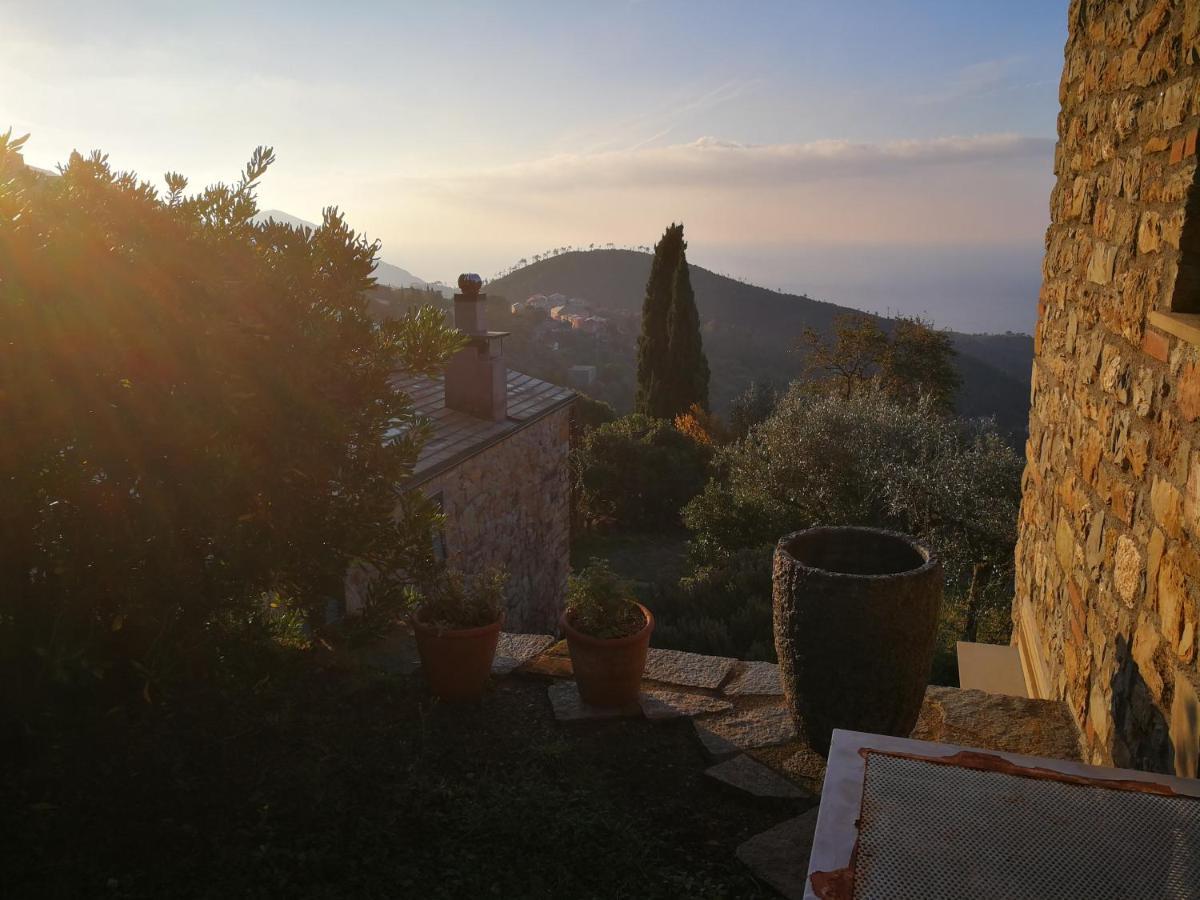 Cottage La Casa Del Pittore Reggimonti Экстерьер фото