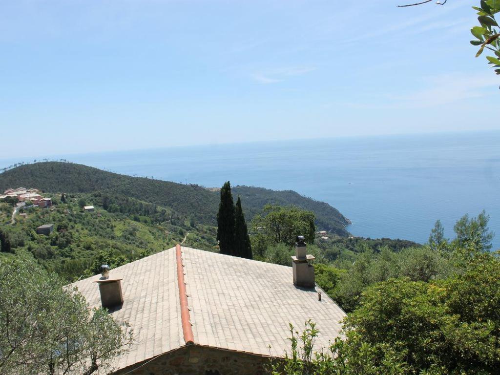 Cottage La Casa Del Pittore Reggimonti Экстерьер фото