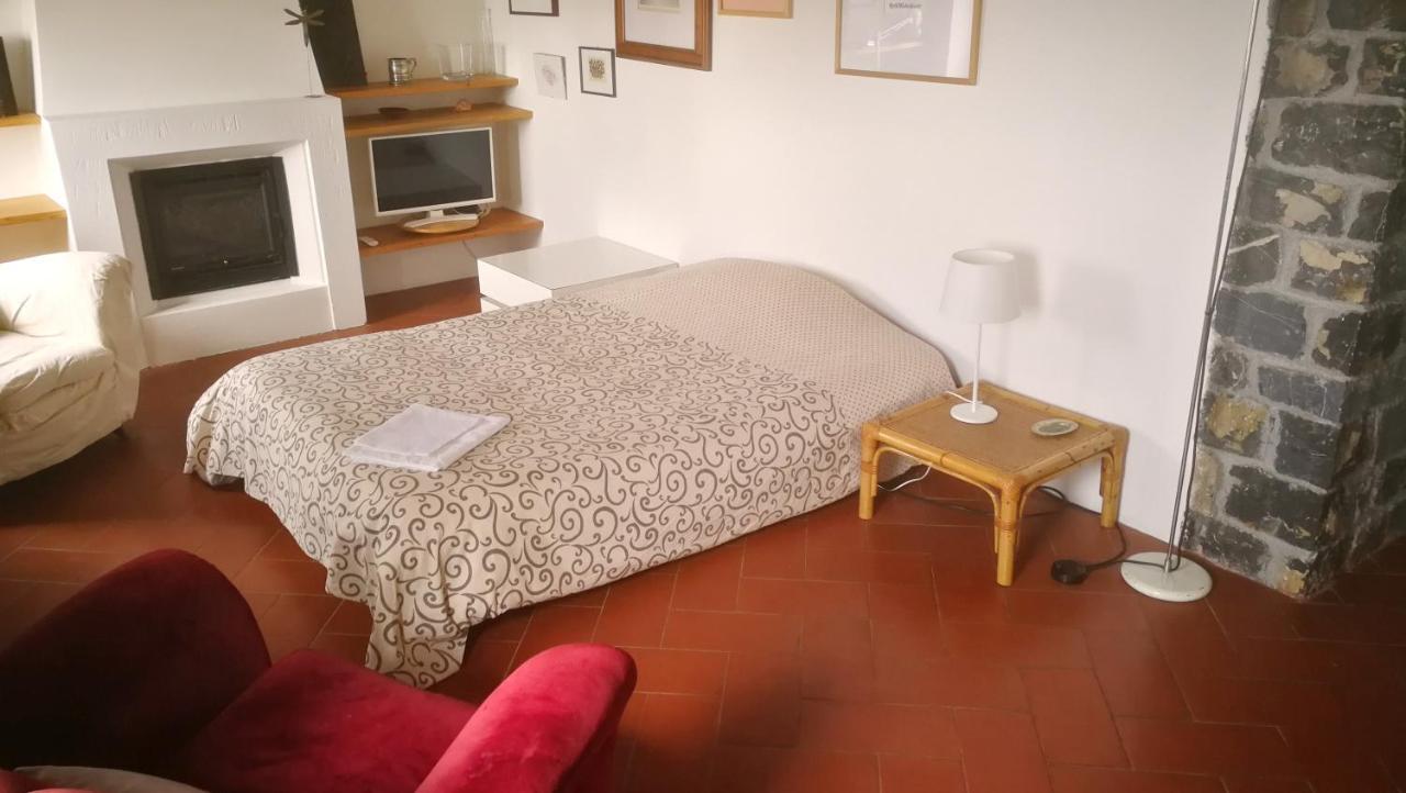 Cottage La Casa Del Pittore Reggimonti Экстерьер фото
